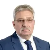 Dr. Révai Róbert