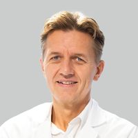 Dr. Schwab Richárd