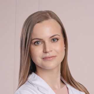 Dr. Müller Eszter