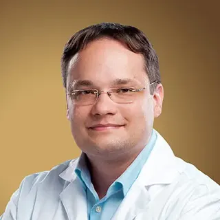 Dr. Tóth Levente