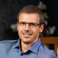 Dr. Gyimesi Tamás