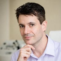 Dr. Guillaume Lourmet