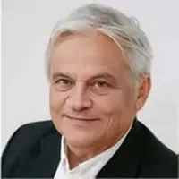 Dr. Csókay András