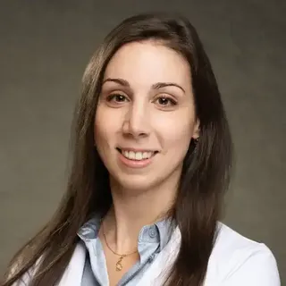 Dr. Lázár Gabriella