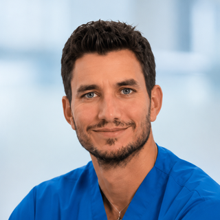 Dr. Révész Gábor