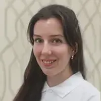 Lenkefi Júlia