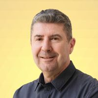 Dr. Kalmár László