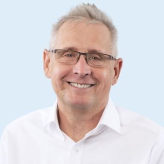 Dr. Mikola József