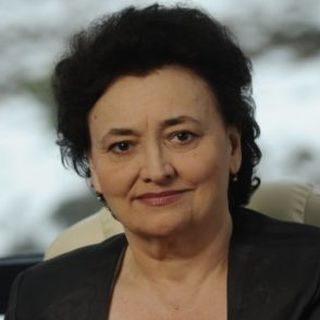 Dr. Komlósi Piroska