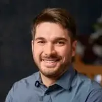 Ökrös Tamás