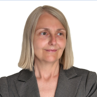 Dr. Gyuricza Anett