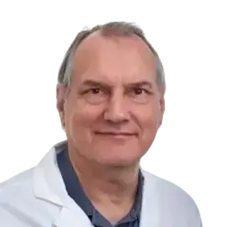 Dr. Csúsz Gábor