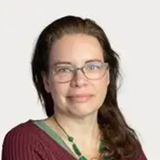 Árvay Nauszika