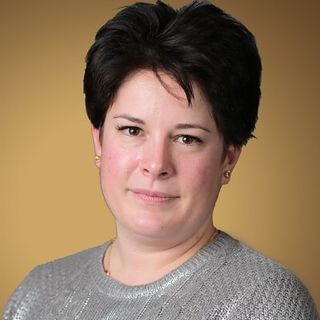 Dr. Koppány Viktória