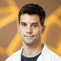 Dr. Krakomperger László