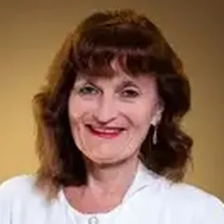 Dr. Szarvas Tünde