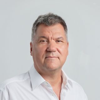 Dr. Heiner Tamás