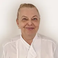 Dr. László Márta
