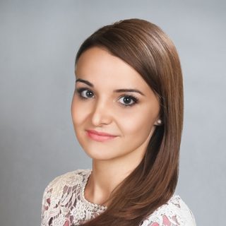 Dr. Kövesdi Dorottya