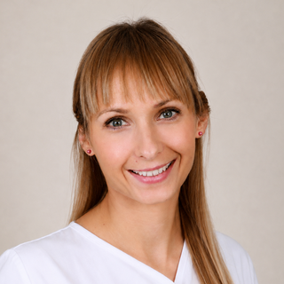 Dr. Farkas Katalin