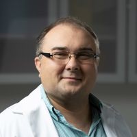 Dr. Tomcsik Zoltán
