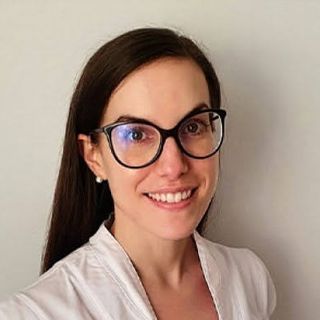 Dr. Róna Ágnes