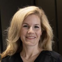 Dr. Herczeg Fanni
