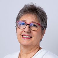 Dr. Szentpéteri Mária