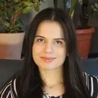 Tömöri Lilla