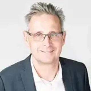 Dr. Mikola József