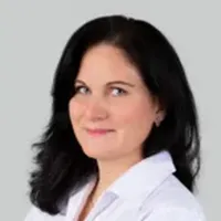 Dr. Simon Eszter
