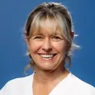 Dr. Adame Mária