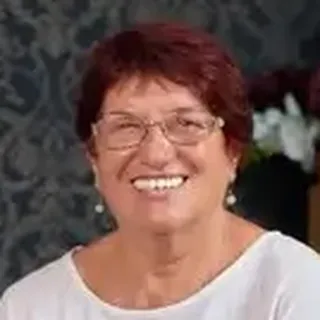 Dr. Hajdu Rita