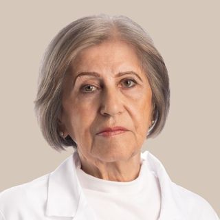 Dr. Csipak Klára