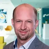 Dr. Som Zoltán