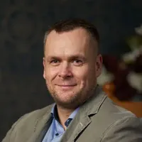 Dr. Szabó Viktor