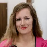Dr. Bajcsi Éva