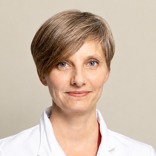 Dr. Halász Judit