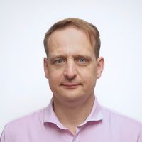 Dr. Gulyás Tamás