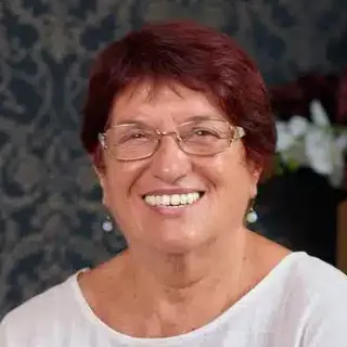 Dr. Hajdu Rita
