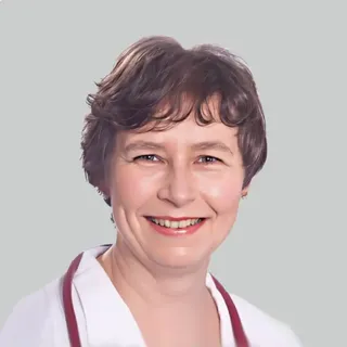 Dr. Dózsa Izabella