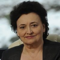 Dr. Komlósi Piroska
