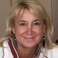 Buzási Beáta