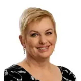 Dr. Schmidt Helga