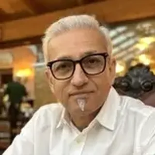 Dr. Javadi Abbas