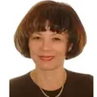 Dr. Galla Anna